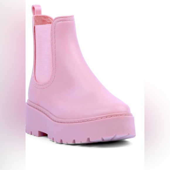 DV by Dolce Vita Shoes - DV lugg boot
